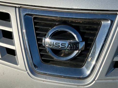 Used 2010 Nissan Rogue S image 10