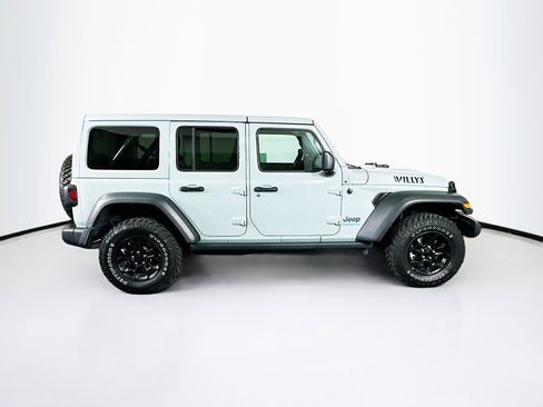 Used 2023 Jeep Wrangler Unlimited AWD/4WD image 10