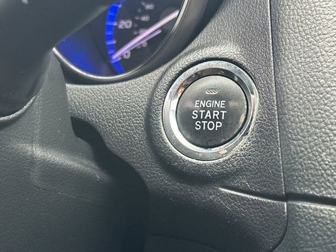 Used 2017 Subaru Outback 2.5i Touring image 23