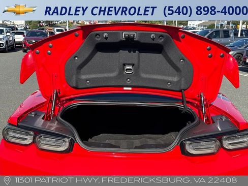 Used 2019 Chevrolet Camaro SS image 9