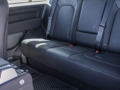 Used 2023 Land Rover Defender 90 X-Dynamic SE image 55