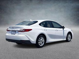 Used 2026 Toyota Camry LE FWD video 2