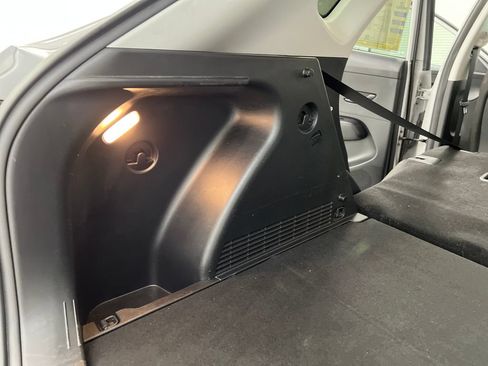 Used 2024 Hyundai Kona SEL FWD image 37