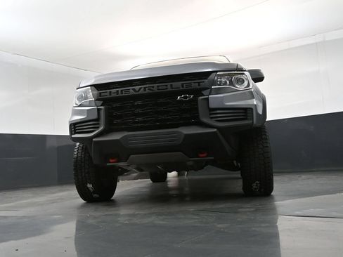 Used 2022 Chevrolet Colorado ZR2 AWD/4WD image 19
