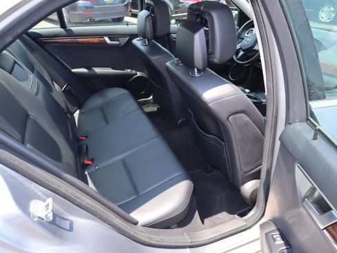 Used 2013 Mercedes-Benz C 300 4MATIC Sedan image 23