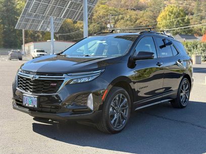 Used 2022 Chevrolet Equinox RS w/ RS Leather Package