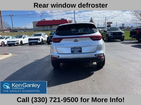 Used 2020 Kia Sportage LX image 11