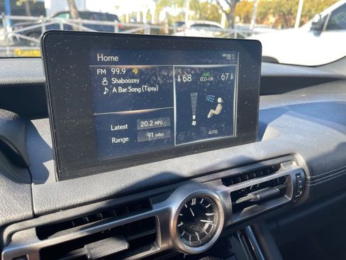 Used 2022 Lexus IS 350 F Sport image 8