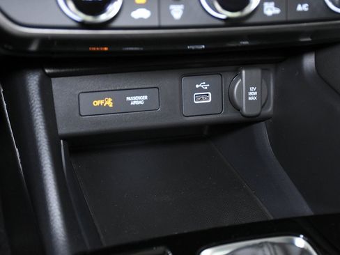 New 2025 Acura Integra image 18