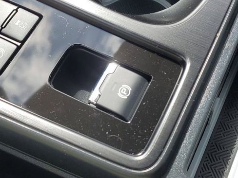 New 2026 Subaru Outback Limited image 37