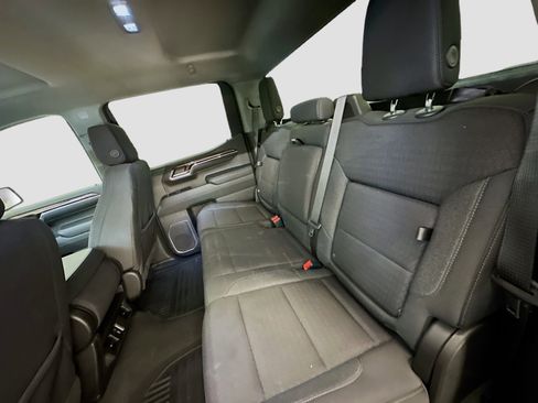 Used 2024 GMC Sierra 1500 Elevation image 29