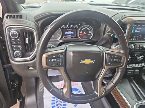 Used 2023 Chevrolet Silverado 2500 High Country w/ Z71 Off-Road Package AWD/4WD image 14