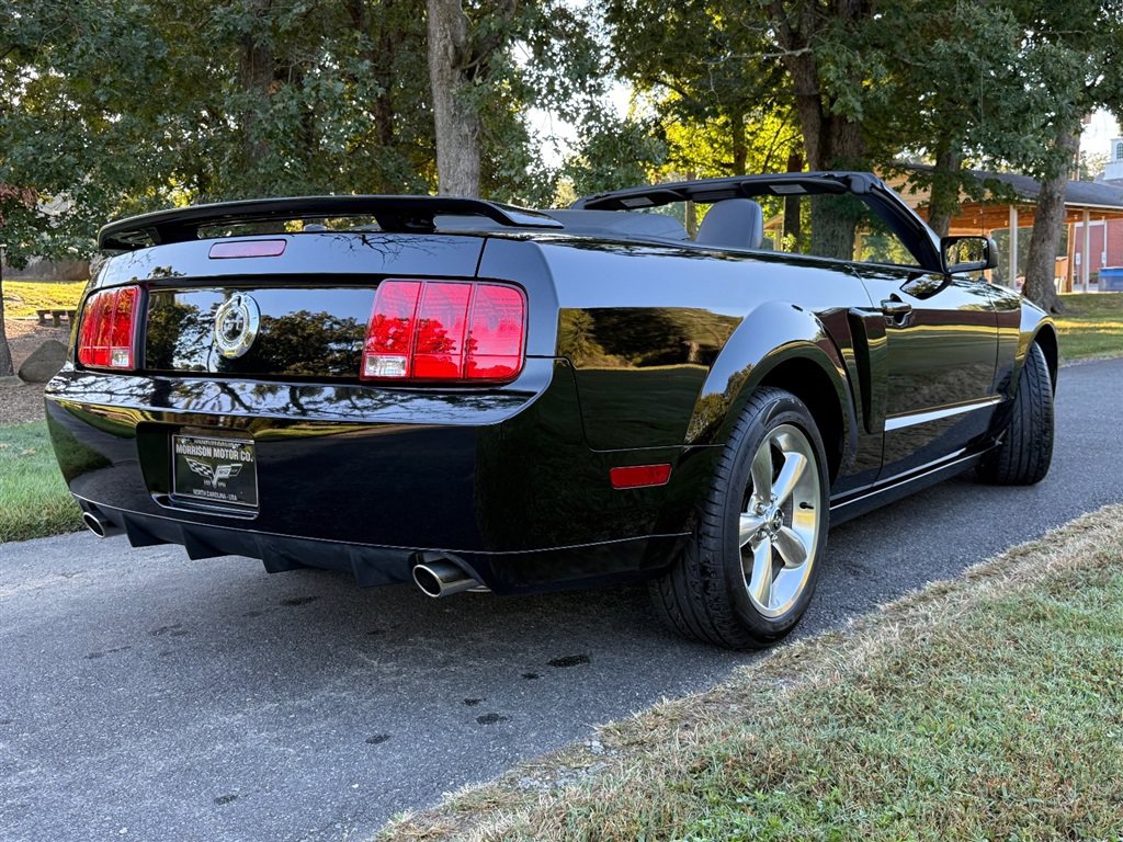 Used 2007 Ford Mustang GT RWD image 37