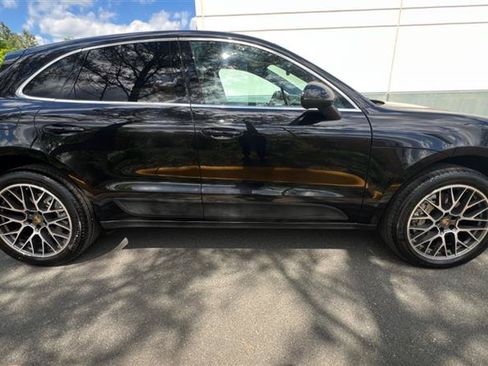 Used 2016 Porsche Macan S AWD/4WD image 23
