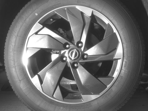 Used 2025 Nissan Rogue SV AWD/4WD image 15