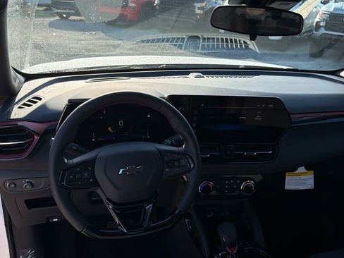 New 2026 Chevrolet TrailBlazer RS w/ Driver Confidence Package image 25