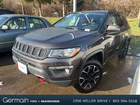 Used 2020 Jeep Compass Trailhawk image 1