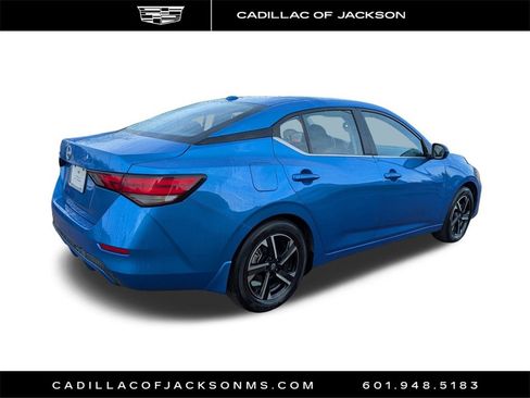 Used 2025 Nissan Sentra SV w/ All-Weather Package image 5