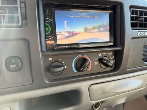 Used 2004 Ford Excursion 4WD image 38