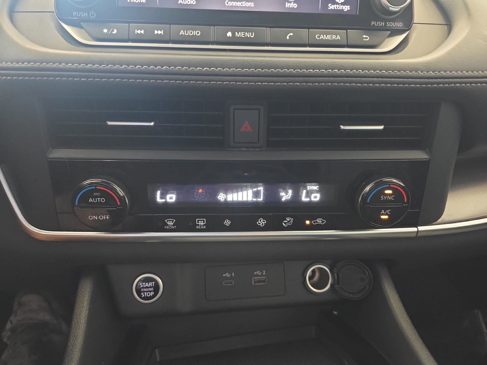 Used 2023 Nissan Rogue SV AWD/4WD image 23