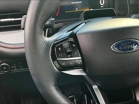 Used 2025 Ford Explorer ST AWD/4WD image 11