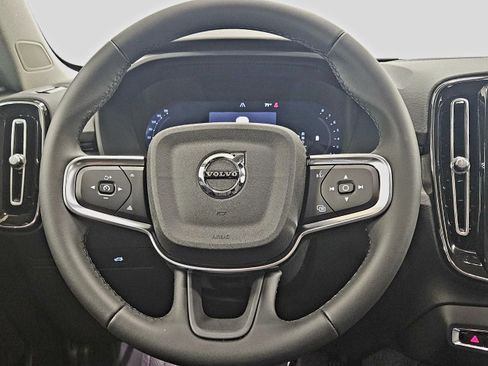 New 2026 Volvo XC40 B4 Plus w/ Climate Package image 43