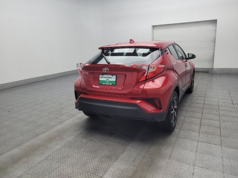 Used 2021 Toyota C-HR XLE FWD image 9
