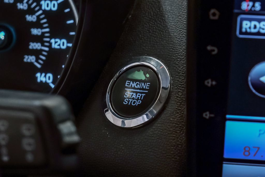 Used 2019 Ford EcoSport SE FWD image 26