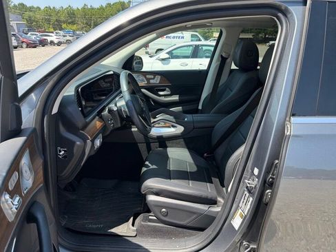 Used 2025 Mercedes-Benz GLE 350 4MATIC image 4