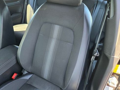 Used 2023 Honda Civic Sport image 15