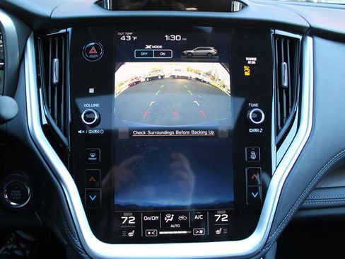 Used 2022 Subaru Outback Limited image 12