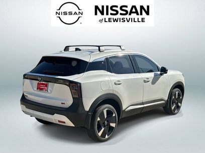 New 2026 Nissan Kicks SR w/ Illumination Package