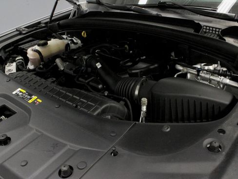 Used 2023 Jeep Grand Cherokee Altitude AWD/4WD image 17