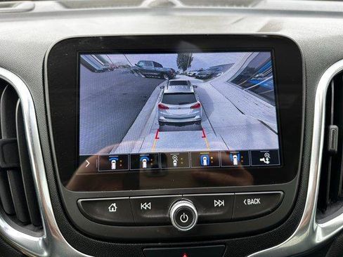 Used 2021 Chevrolet Equinox Premier image 13