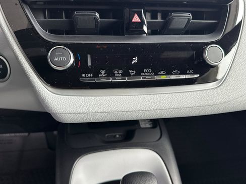 New 2026 Toyota Corolla SE image 22