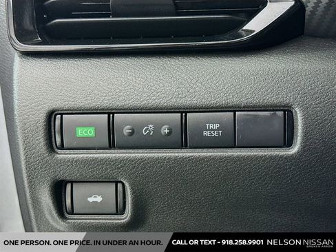 Certified 2024 Nissan Sentra SV image 10