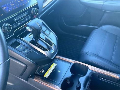 Used 2020 Honda CR-V Touring image 17