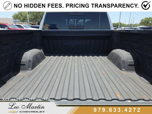 Used 2023 Chevrolet Silverado 1500 ZR2 w/ Technology Package AWD/4WD image 7