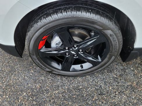 Certified 2021 Chevrolet Equinox Premier w/ Redline Edition image 6