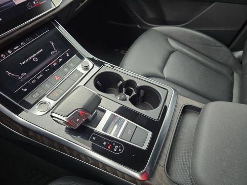 Used 2021 Audi Q7 3.0T Premium Plus w/ Premium Plus Package image 53