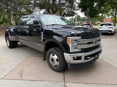 Used 2019 Ford F350 King Ranch w/ King Ranch Ultimate Package AWD/4WD image 5