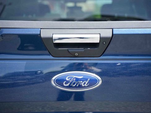 Used 2020 Ford F150 XLT w/ XTR Package AWD/4WD image 11