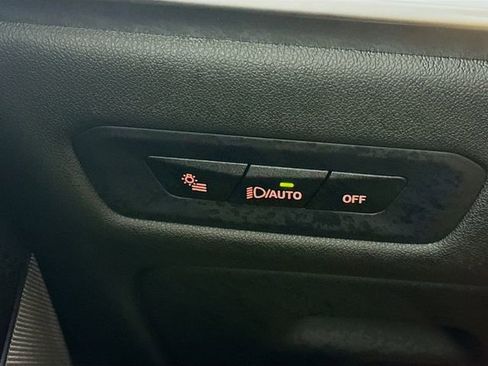 Used 2024 BMW X5 xDrive40i w/ M Sport Package image 10