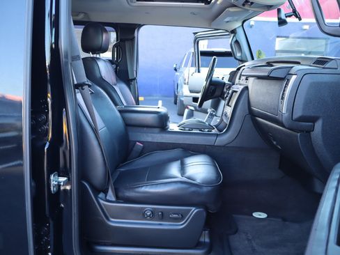 Used 2008 HUMMER H2 image 36