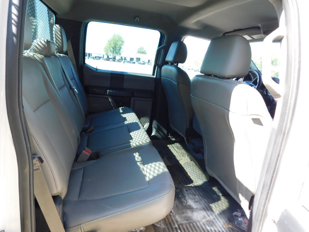 Used 2019 Ford F450 XL w/ Power Equipment Group AWD/4WD image 3