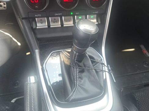 Used 2023 Toyota GR86 Premium RWD image 12