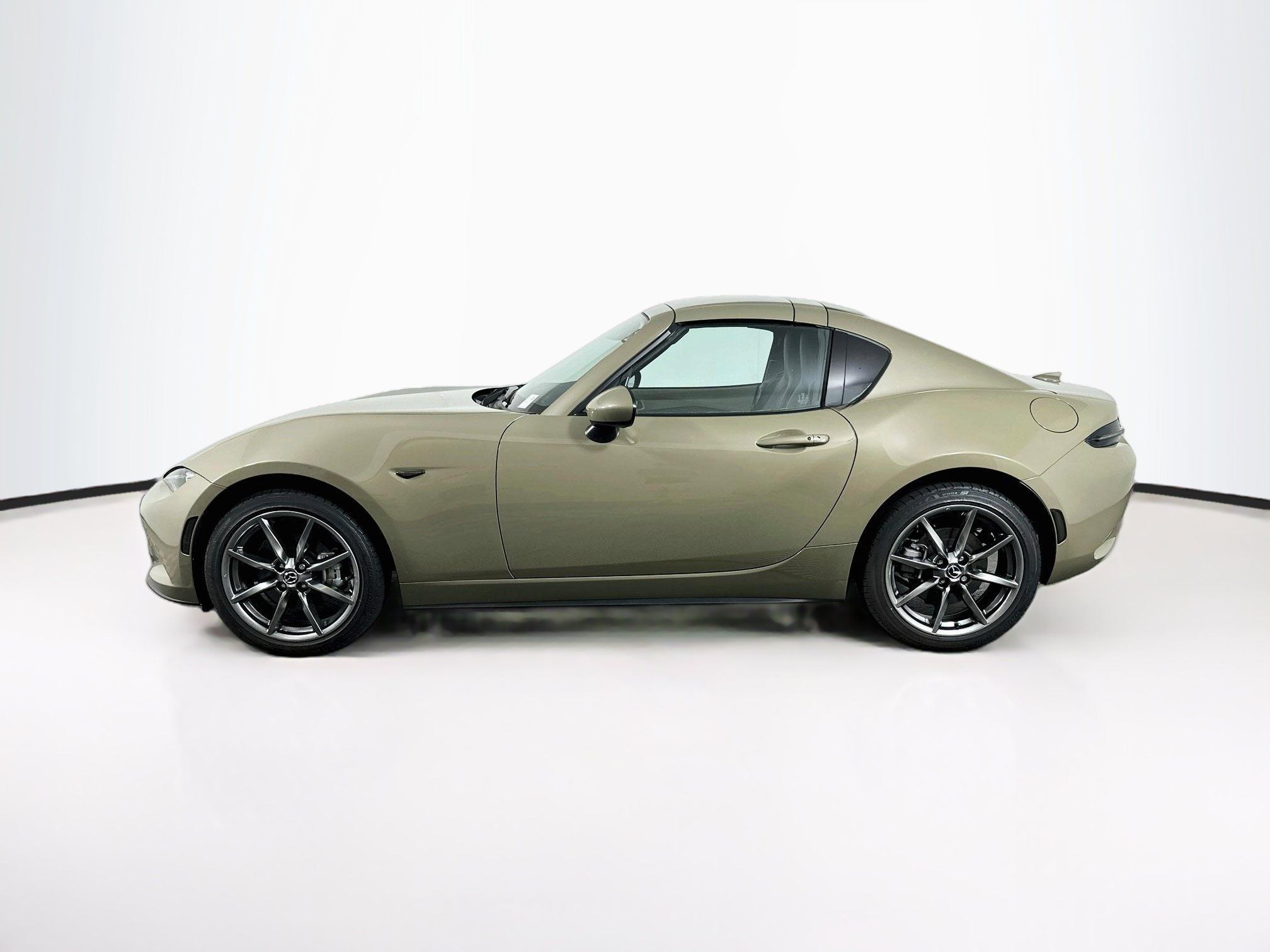 Used 2023 MAZDA MX-5 Miata Grand Touring w/ Weather Package RWD image 4
