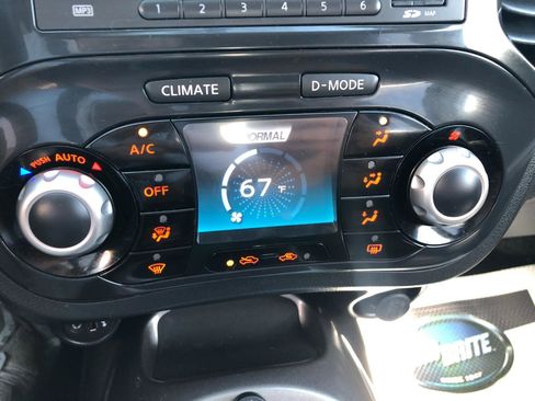 Used 2012 Nissan Juke SL w/ Chrome Pkg image 22