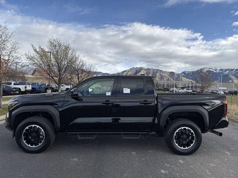New 2025 Toyota Tacoma TRD Off-Road image 1