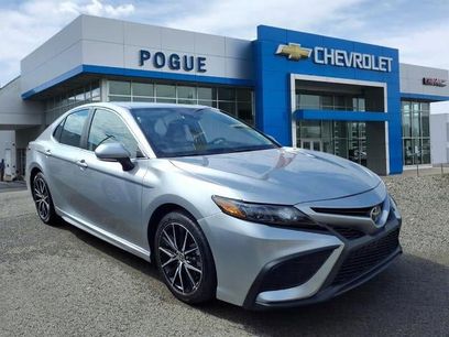 Used 2023 Toyota Camry SE